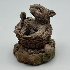Vtg Tim Wolfe Squirrel Bunny in Nest Figurine Cairn Gerald 1996 Retired USA Fall